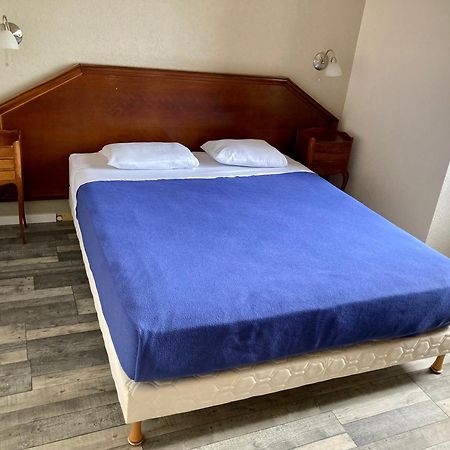Hotel De Champagne Сен Дизие Екстериор снимка