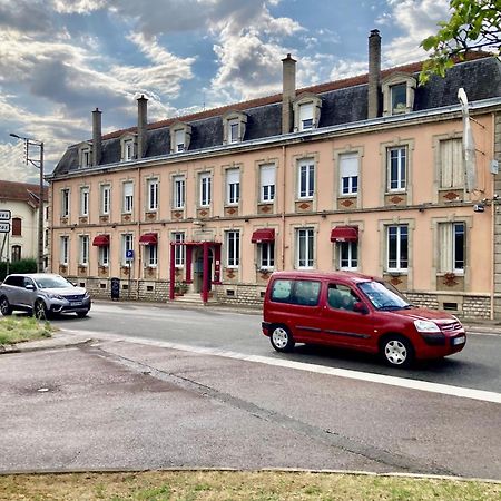 Hotel De Champagne Сен Дизие Екстериор снимка